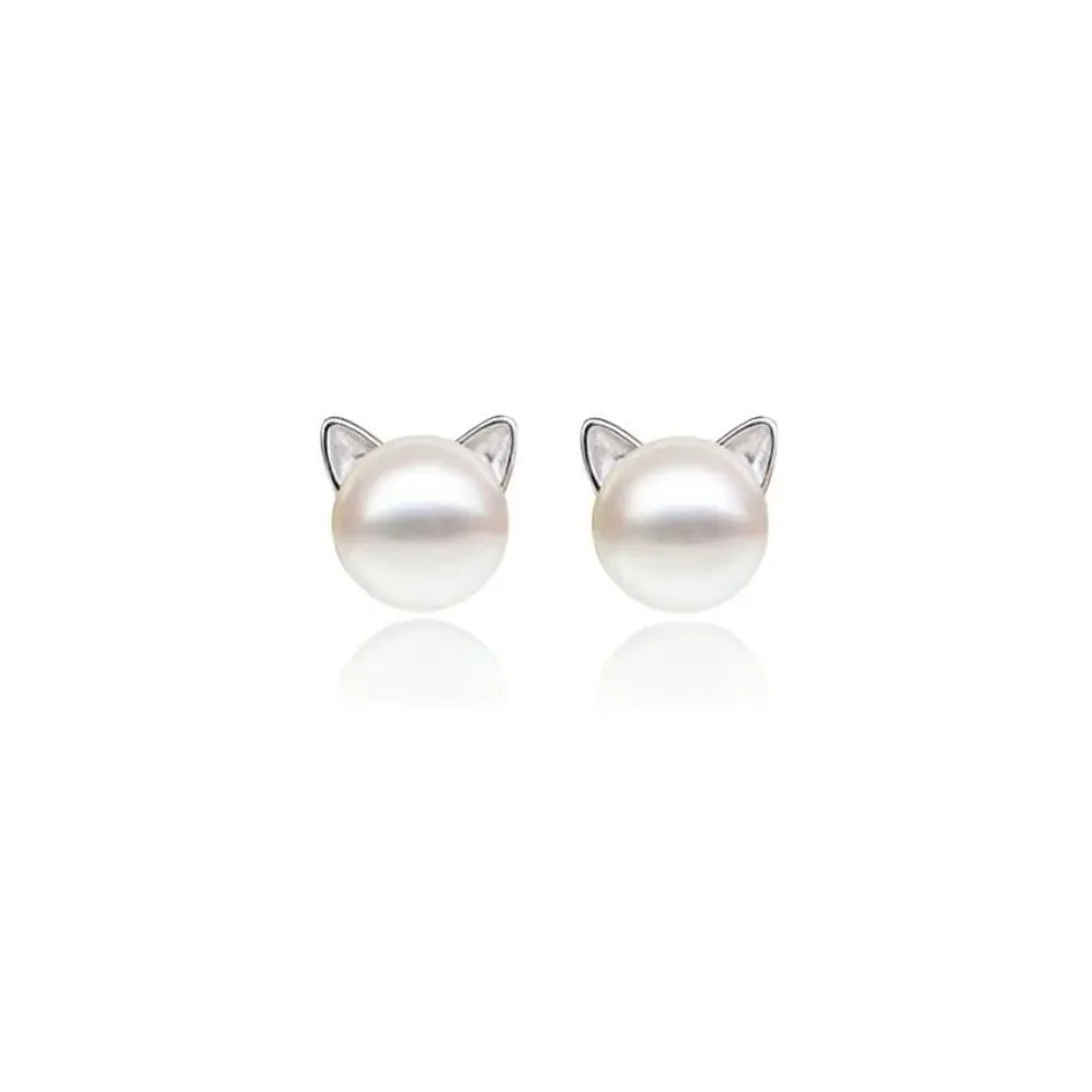 Silver Pearl Cat Earrings 😻